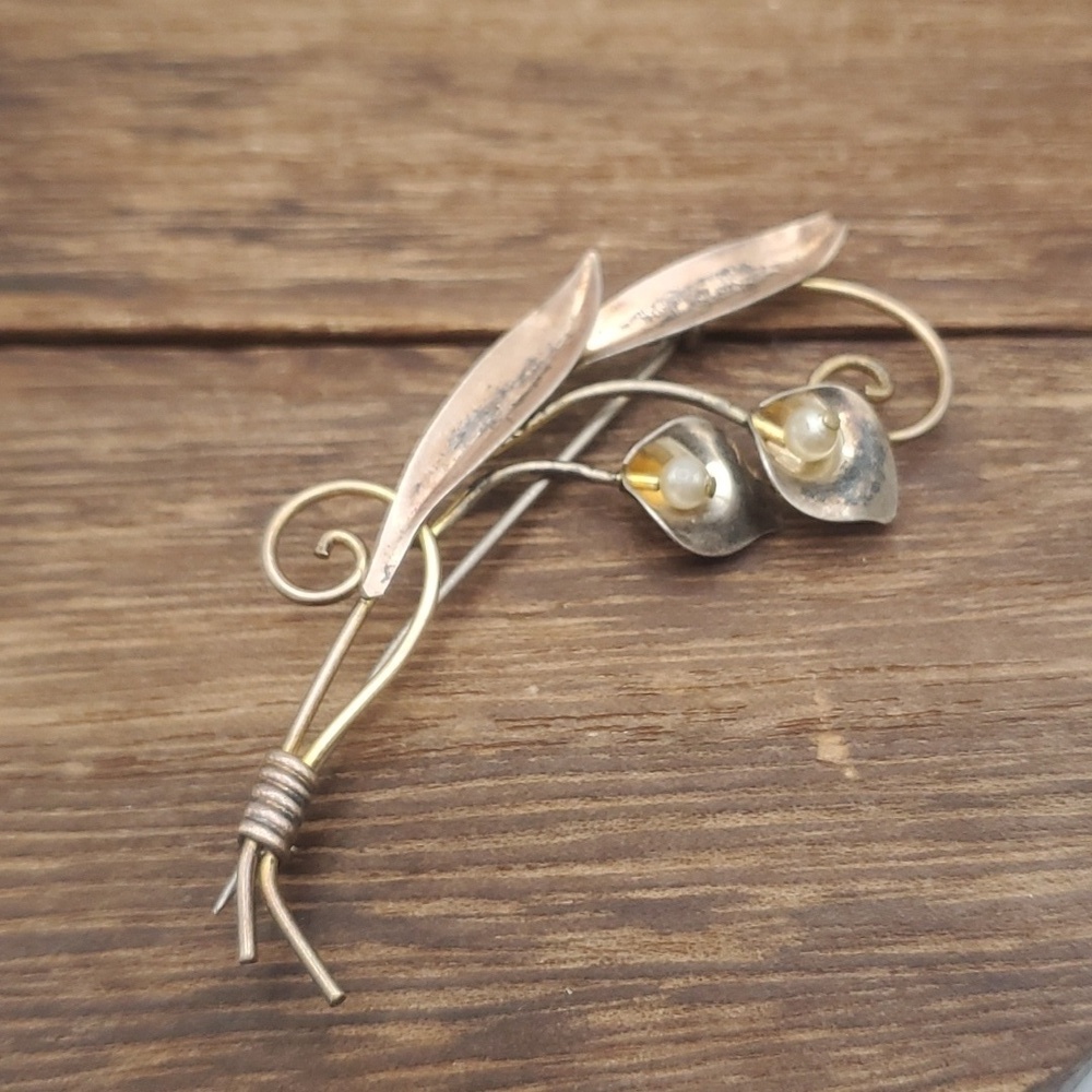 Van dell gold and sterling brooch Whispers  on the wind B551‎